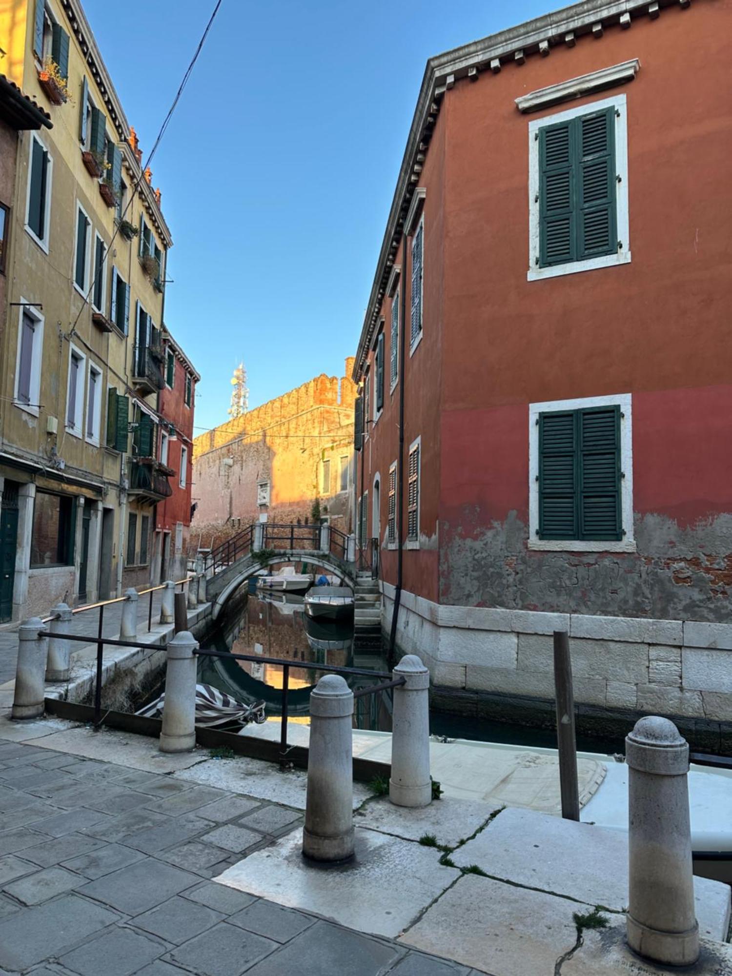 Ca Penini - Canal View Venedik Dış mekan fotoğraf
